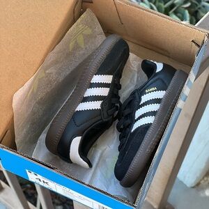infant adidas sambas